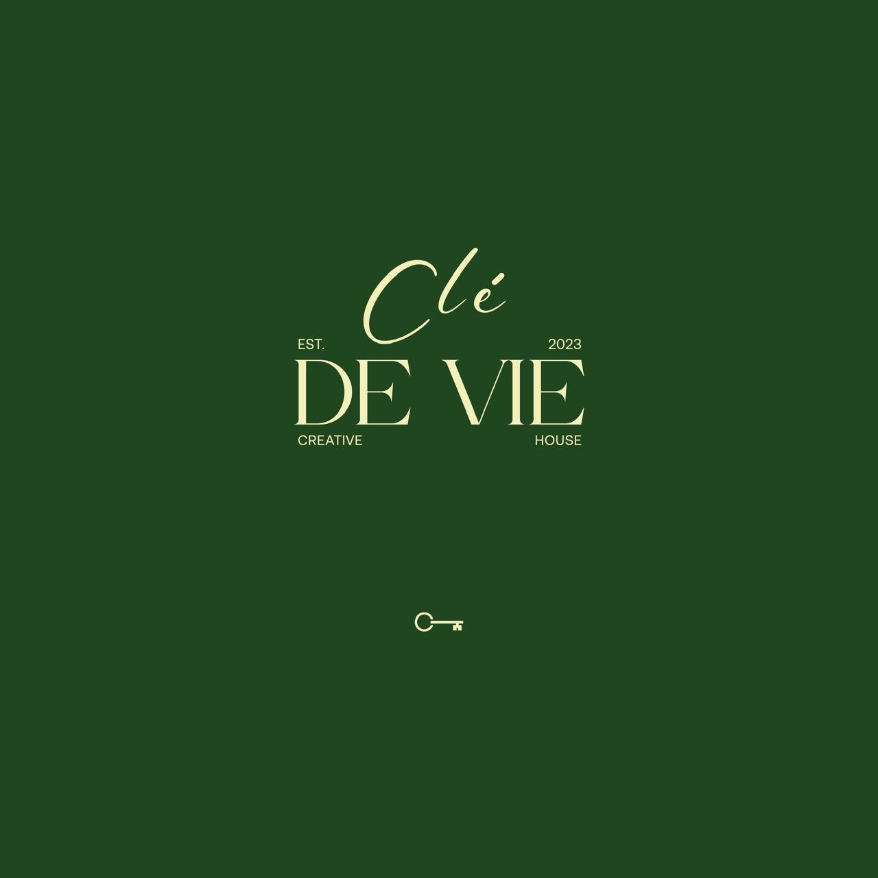 Clé De Vie forest green brand mark